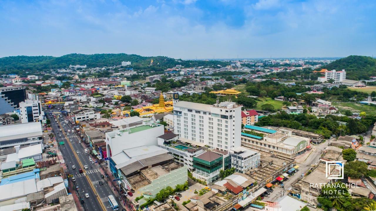 Rattanachol Hotel Chonburi Exteriér fotografie