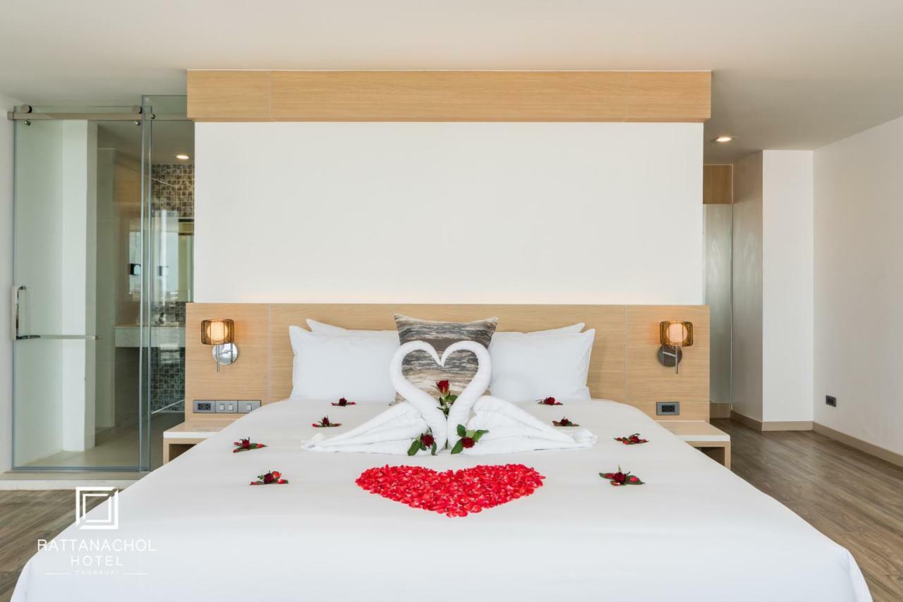 Rattanachol Hotel Chonburi Exteriér fotografie