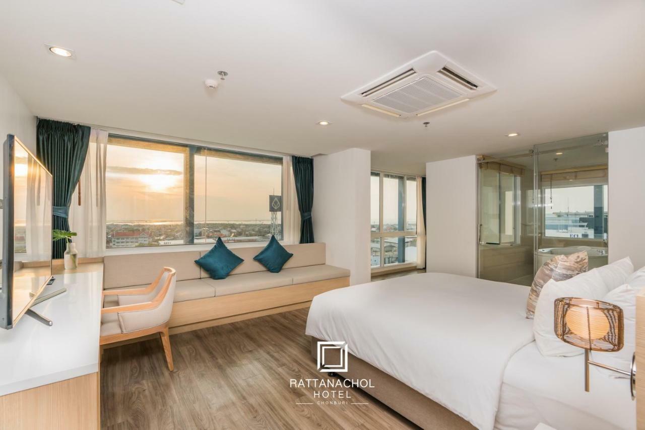 Rattanachol Hotel Chonburi Exteriér fotografie