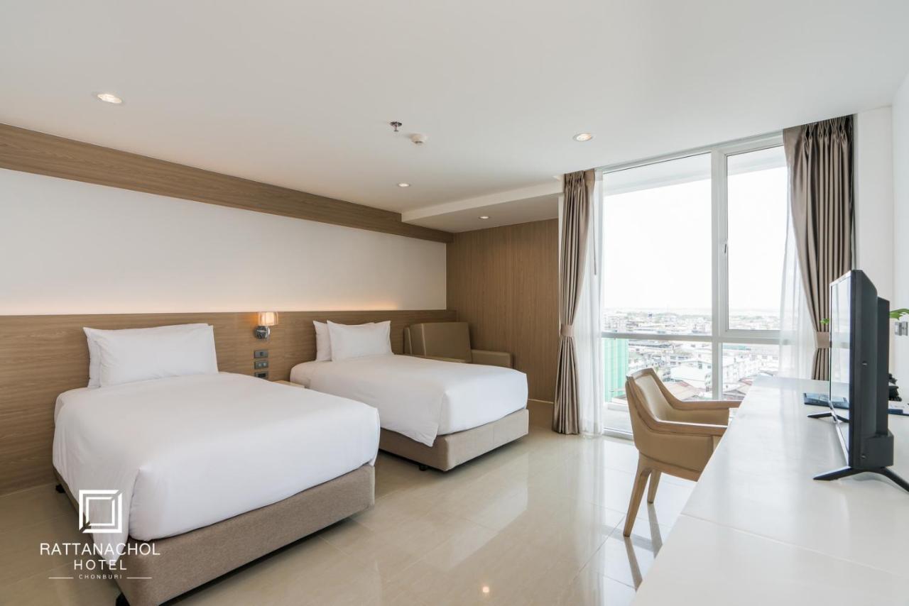 Rattanachol Hotel Chonburi Exteriér fotografie